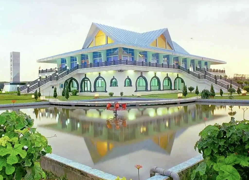 Dragon Palace Temple