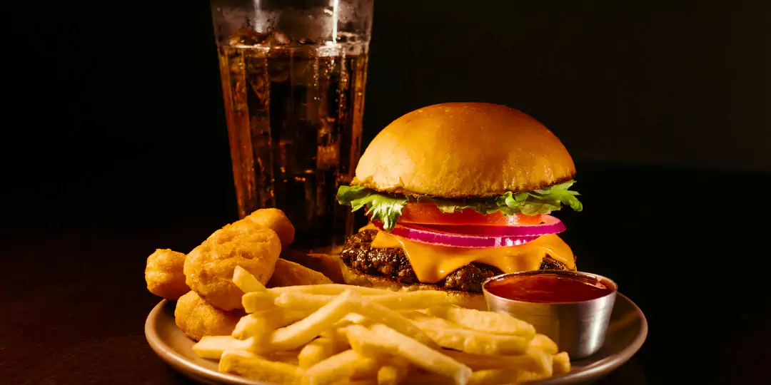 Big Change at Indian Railway Stations: McDonald’s & KFC Coming Soon? Here’s What You Need to Know!