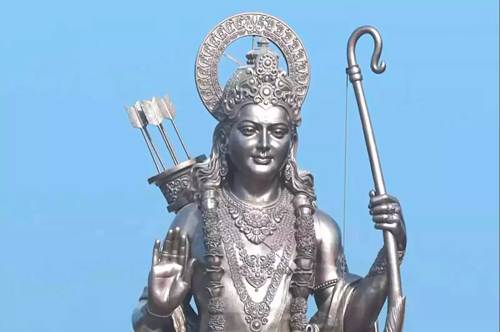 गोवा में 77-फुट भगवान राम की प्रतिमा — परंपरा, कला और आध्यात्म का ऐतिहासिक संगम