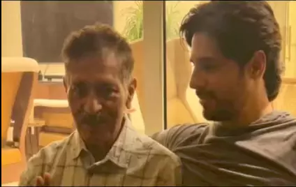 Sidharth Malhotra Father Sunil Malhotra Passes Away